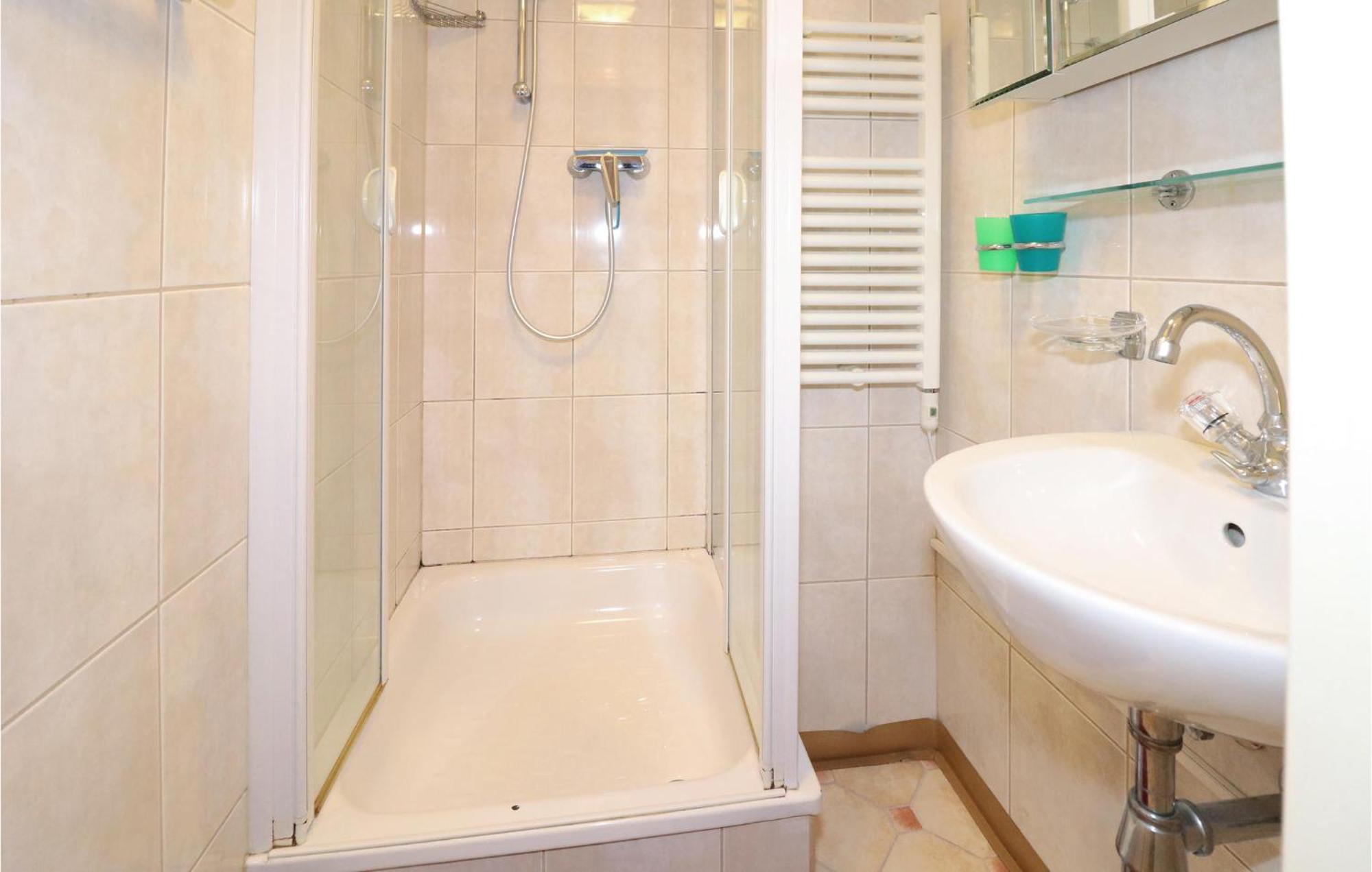 Ferienwohnung Mit Seeblick Aldrans Exterior photo